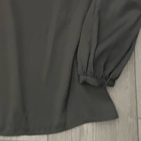 L’Academie Blouse - Picture 4 of 11